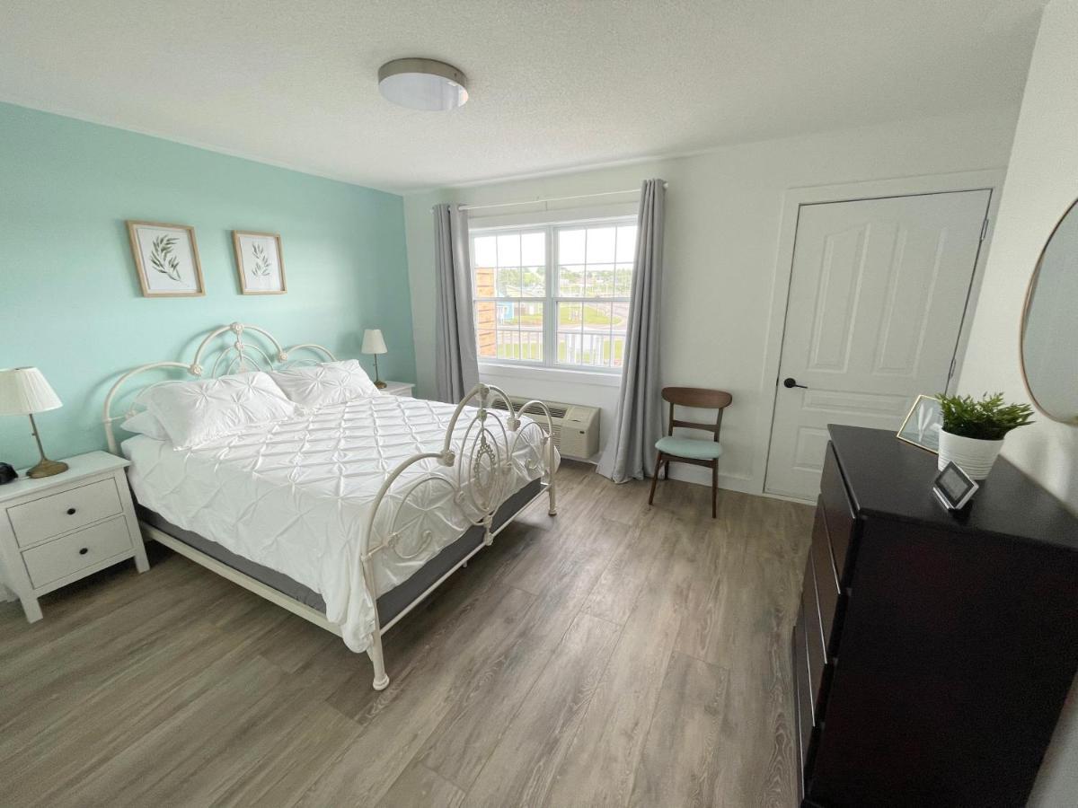 Gateway To Greenwich Suites Saint Peters Bay エクステリア 写真